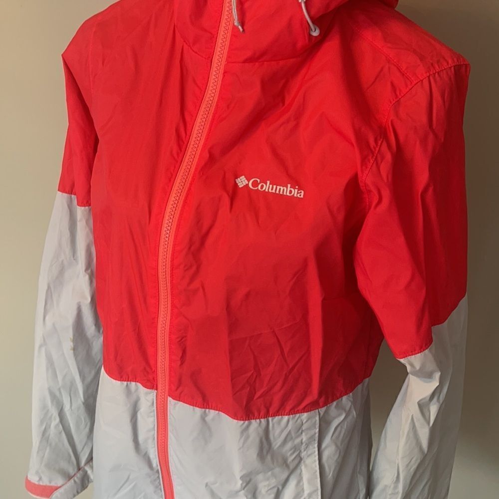Columbia rain jacket - Picture 2 of 3